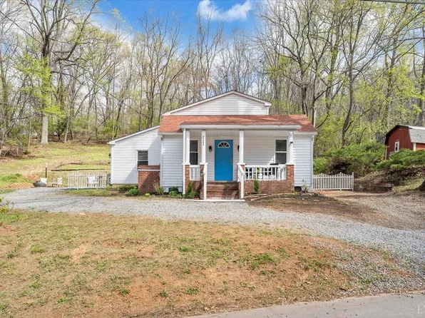 2204 Brookside Ln SE, Roanoke, VA 24014