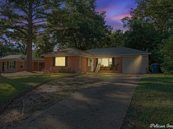 2736 W Cavett Dr, Shreveport, LA 71104