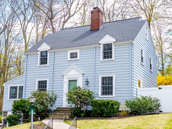 51 Lynn Fells Pkwy