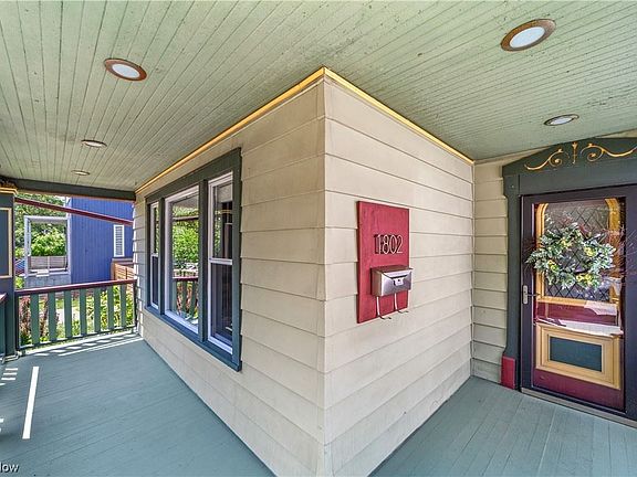 4th image of 1802 W 48th St