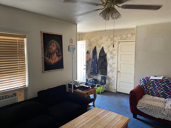 2nd image of 404 W Colorado Ave