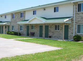 20 Cherry Park Ct APT C, Oshkosh, WI 54902