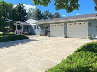 105 Frances Ave NE, Berthold, ND 58718