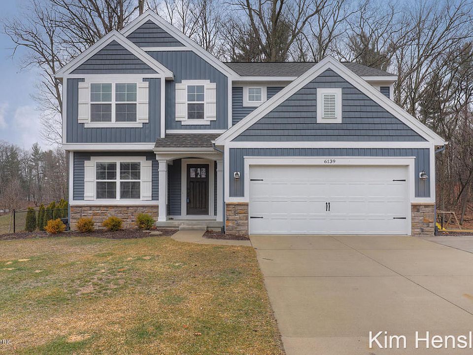 1st image of 6139 Middale Dr NE