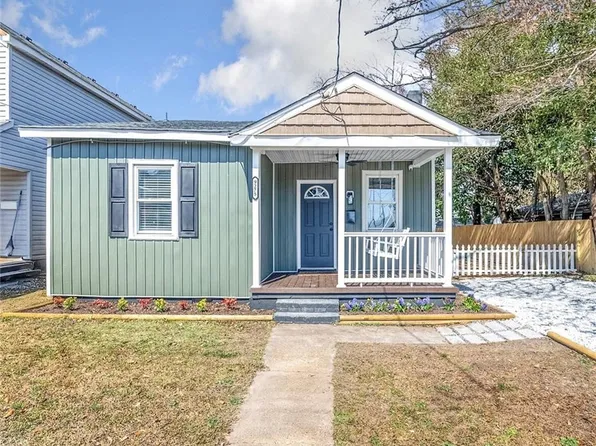 9275 1st View St, Norfolk, VA 23503