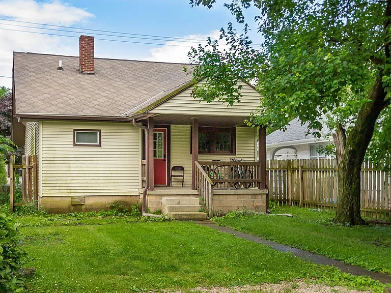 215 S Talley Ave — Photo 27