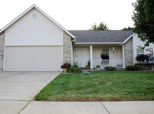 2560 Abbydale Dr, Saint Charles, MO