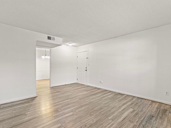 5th image of 504 Patton Chapel Way Unit 504