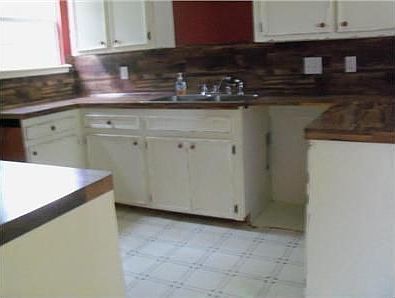 5th image of 22 Stonehouse Cir