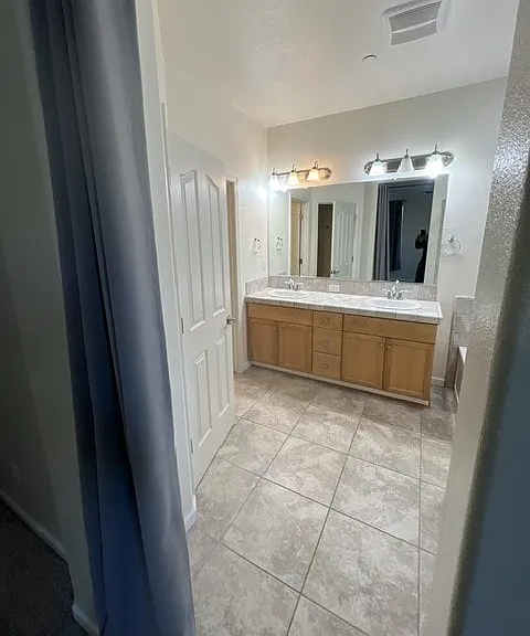 1119 N Linda Vista Ct — Photo 6