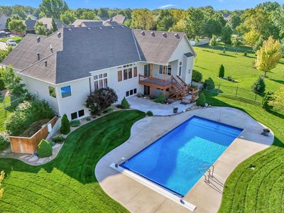 408 Woodside Ct, Newton, KS, 67117