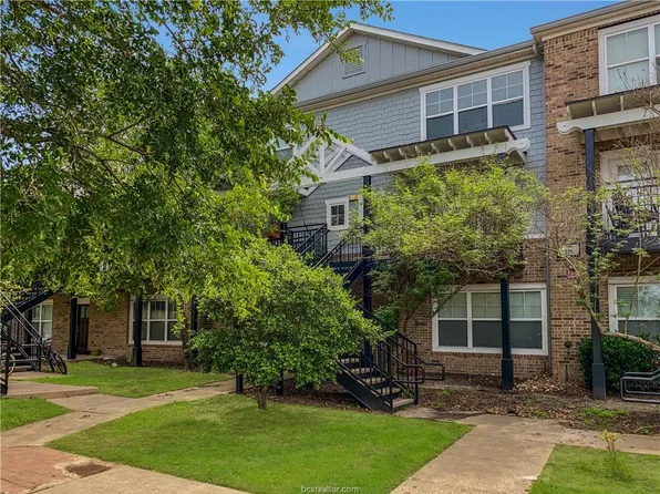 1725 Harvey Mitchell Pkwy S APT 1824, College Station, TX 77840
