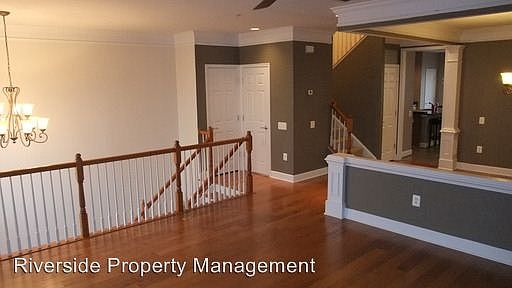5th image of 2398 Brookmoor Ln #402A