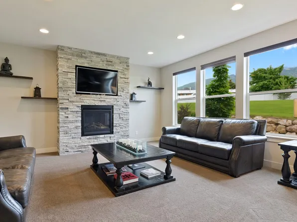 1202 N 2125 E, Layton, UT 84040