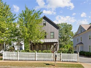 2769 Mathews St SE, Smyrna, GA 30080