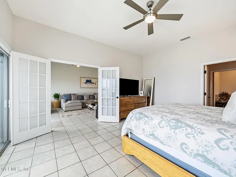 75 Comares Ave #3A — Photo 20