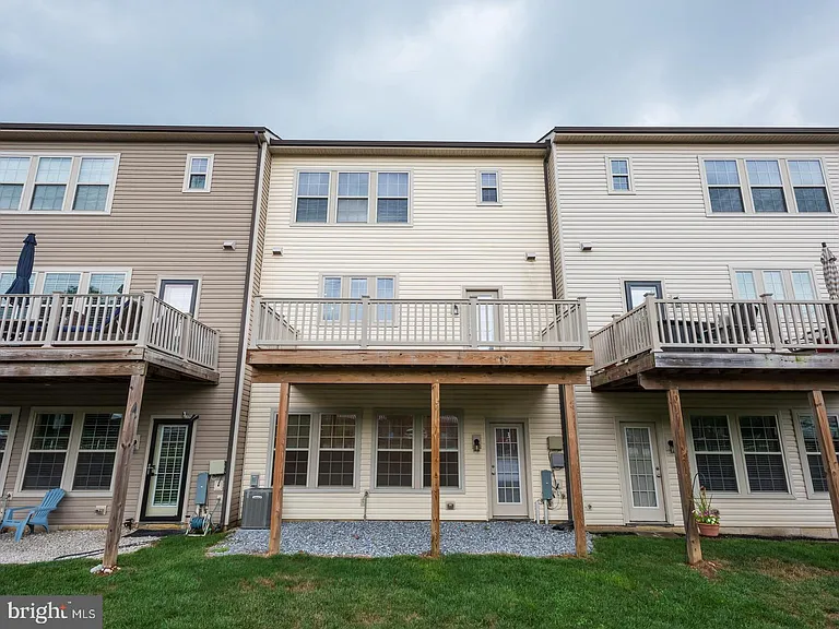 15 Eagle Ln — Photo 33