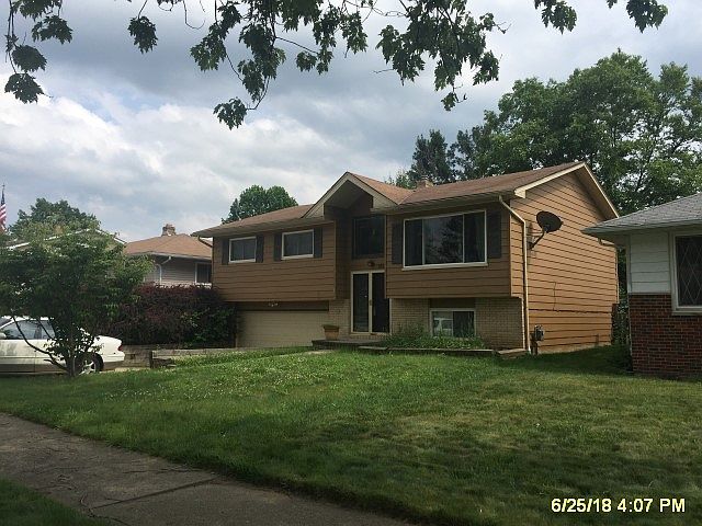 2nd image of 16012 Shirley Ave