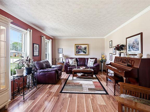 5th image of 2650 Coppersmith Ave
