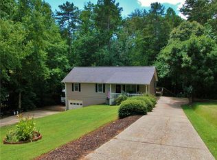 2938 Waterford Dr, Gainesville, GA 30504