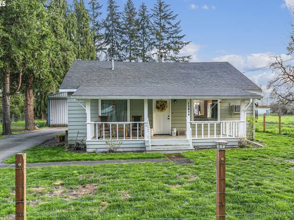 13934 S Graves Rd, Mulino, OR 97042