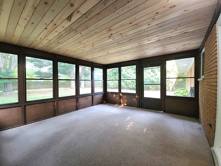 5 Valentine Ct — Photo 6