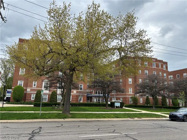 19015 Van Aken Blvd APT 406, Shaker Heights, OH 44122