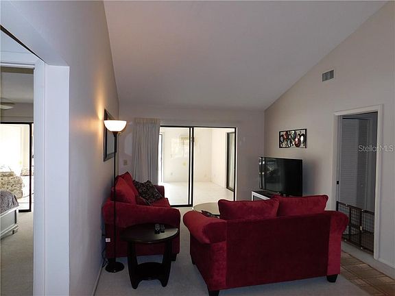 4th image of 3462 51st Avenue Cir W #239