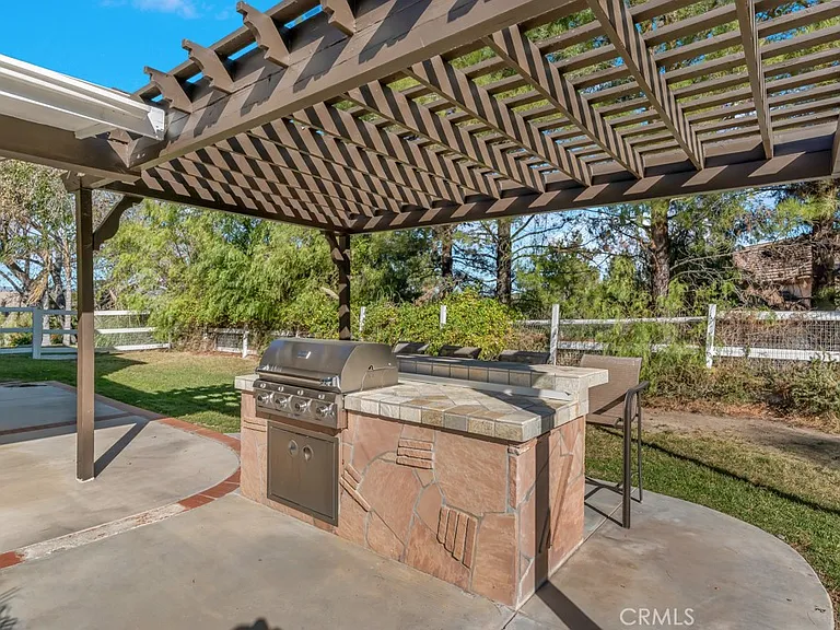26940 Whitehorse Pl — Photo 40
