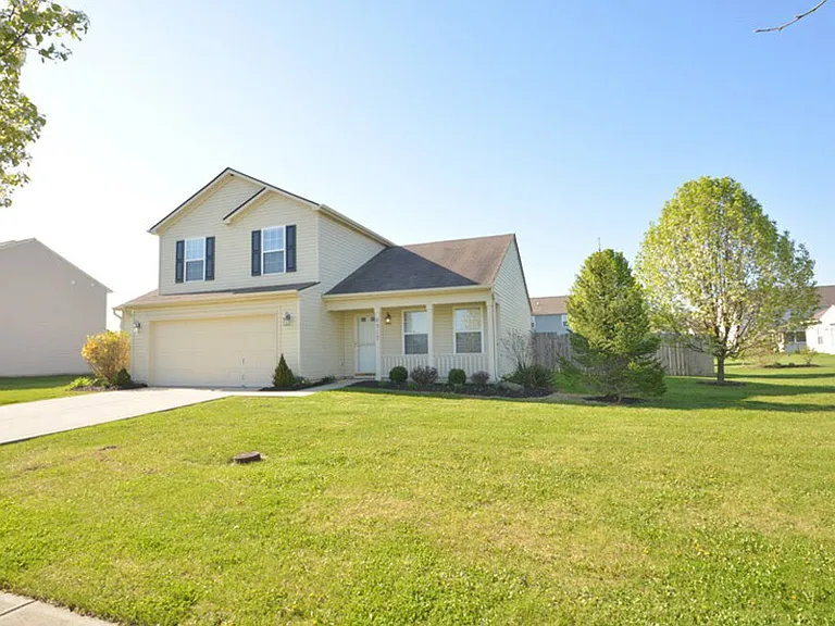 6917 Tree Top Ln — Photo 2