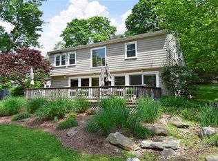 35 Whitetail Rd, Irvington, NY 10533