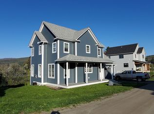 70 Carrie Ln, Waterbury, VT 05676