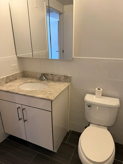 2 bed, 1000 sqft, $3,750 — Photo 4