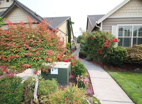 3rd image of 6109 NE 80th Ct
