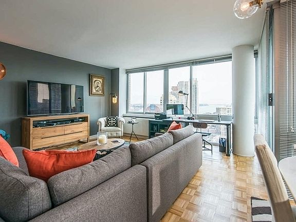 3rd image of 101 W End Ave APT 17F
