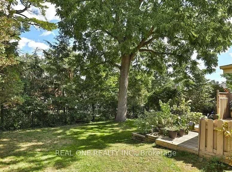 236 Ash Tree Way — Photo 25