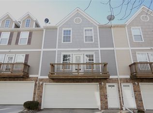 6345 Autumn Leaf Ln, Pleasant Hill, IA 50327