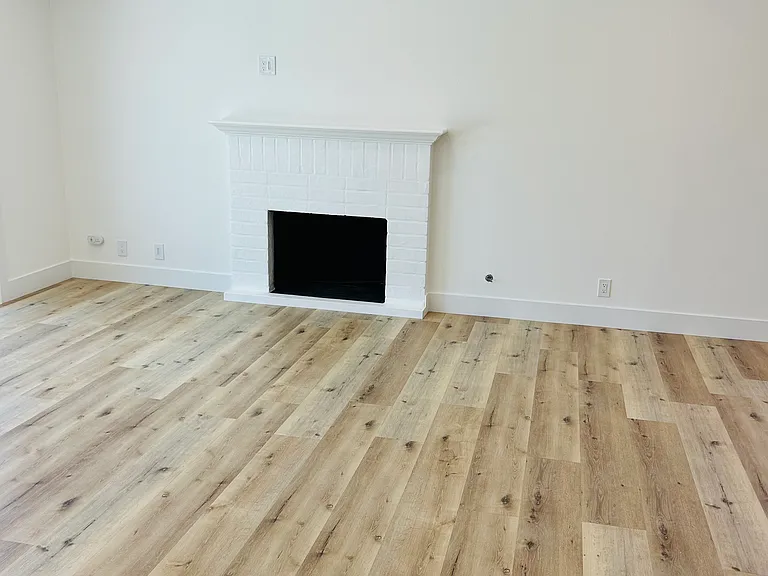 6281 Balmoral Dr — Photo 14