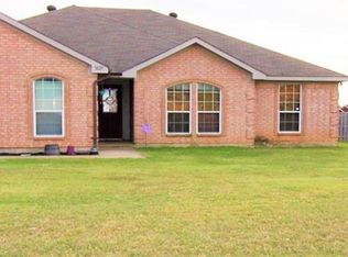 3225 Amerifax Rd, Crowley, TX 76036