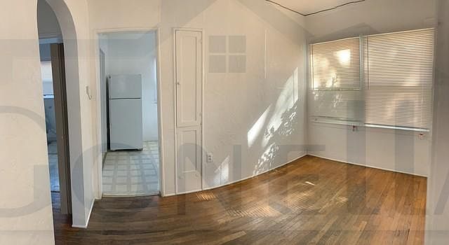2nd image of 225 W 19th St