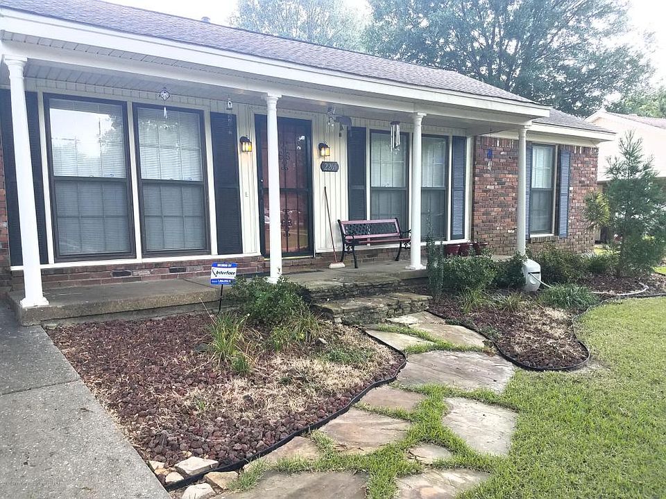 1st image of 2205 Cedarwood Cv