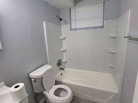 2nd image of 1625 W 26th St APT 2