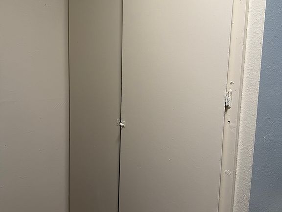 4th image of 1580 Frisbie Ct APT 2
