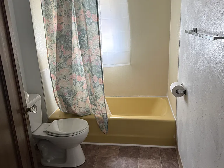 27 Euclid Ave #1 — Photo 7