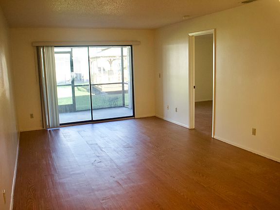 4th image of 6539 Magellan Ct #105