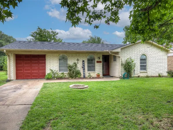 1595 Leon St, Kaufman, TX 75142