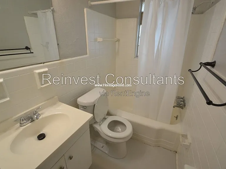 6330 Montgomery Rd #4 — Photo 6