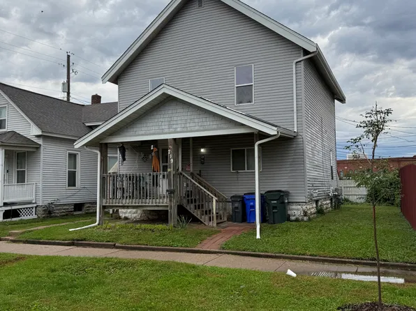 219 7th St SW #1, Cedar Rapids, IA 52404