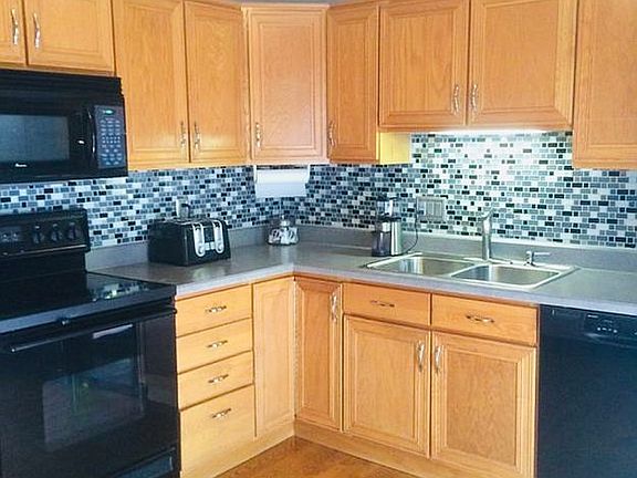 3rd image of 2743 S Coral St