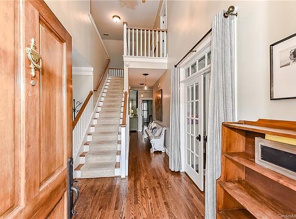 4th image of 830 Wismar Ct
